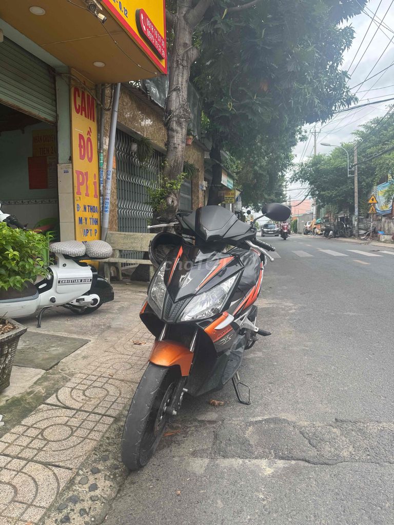 Honda Air Blade 2010 - ảnh 1