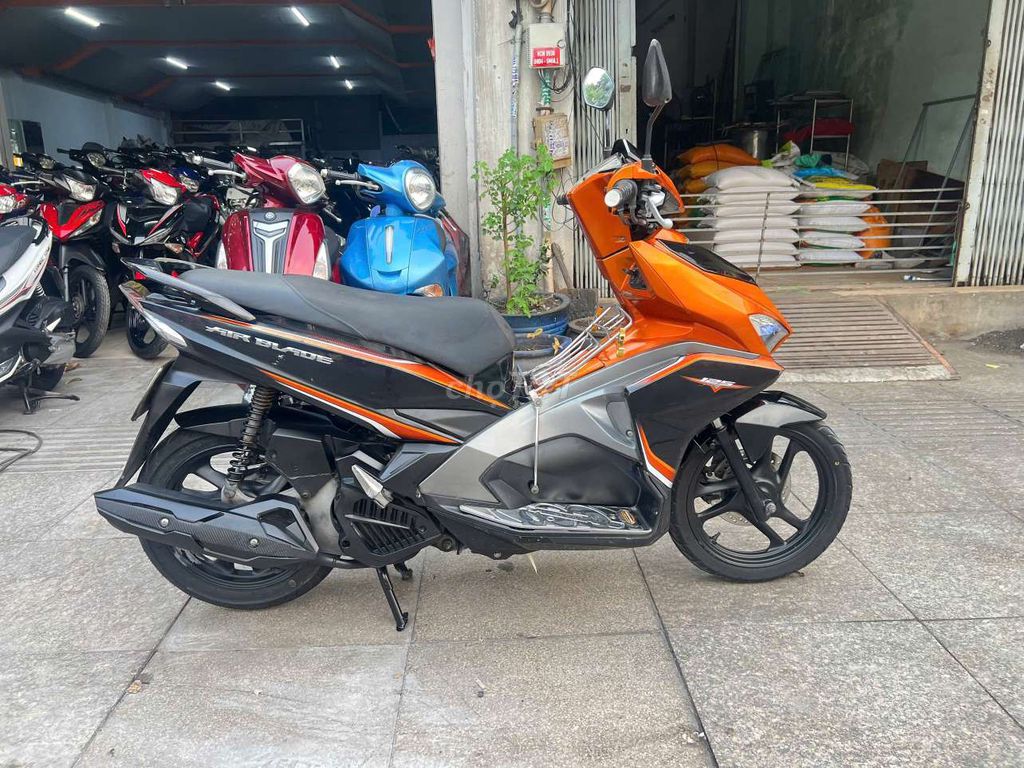 Honda Air Blade 2017 - ảnh 4