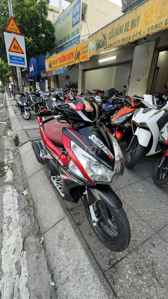 Honda Air Blade 2012 - ảnh 1