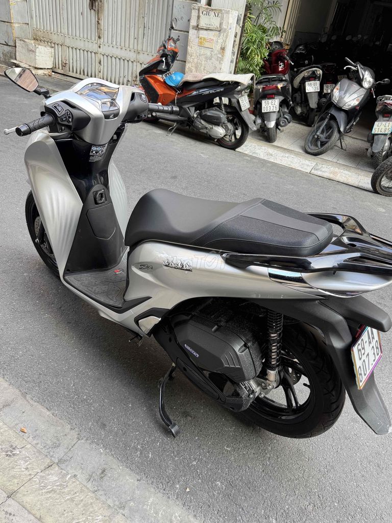 Honda SH 2025 - ảnh 3
