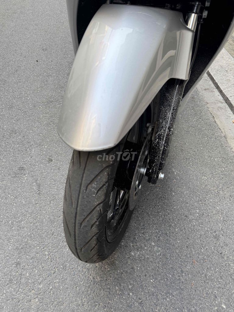 Honda SH 2025 - ảnh 4