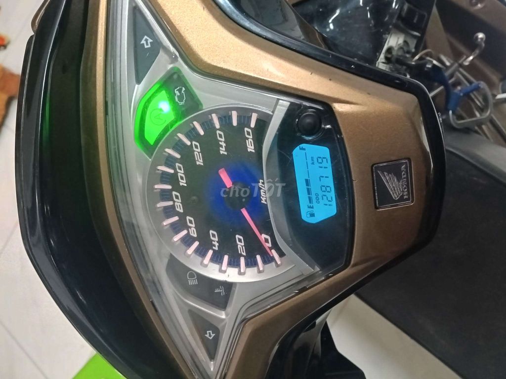 Honda Air Blade 2013 - ảnh 3
