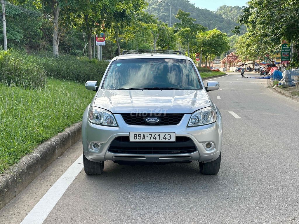 Ford Escape 2012 - ảnh 3