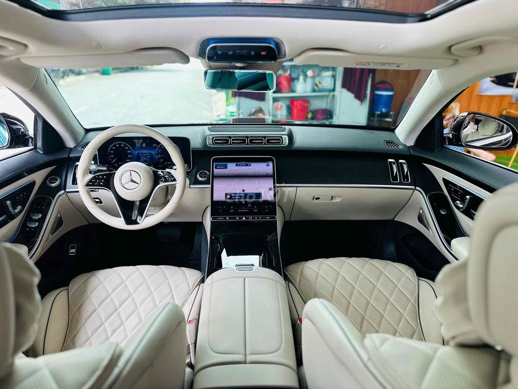 Mercedes-Benz 2022 - ảnh 3