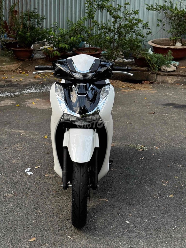 Honda SH 2023 - ảnh 1