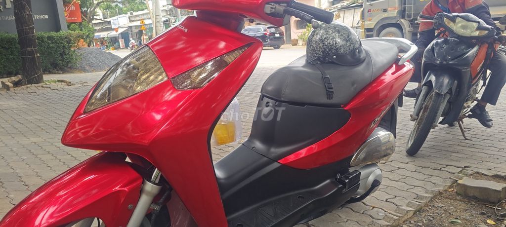 Honda Dylan 2006 - ảnh 2
