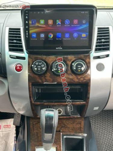 Mitsubishi Pajero Sport 2012 - ảnh 4