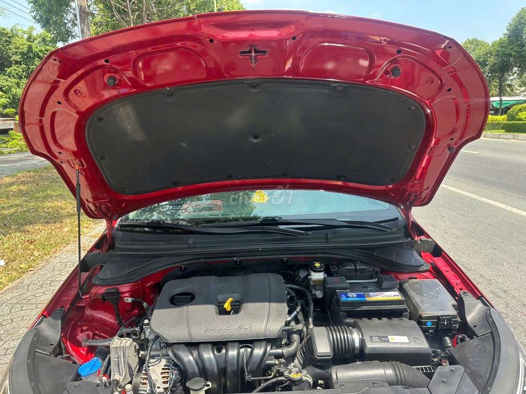 Hyundai Elantra 2021 - ảnh 4