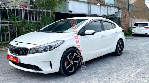 Kia Cerato 1.6 MT 2017 - ảnh 3