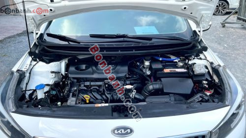 Kia Cerato 1.6 MT 2017 - ảnh 5