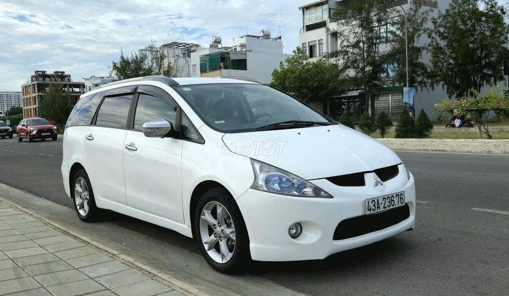 Mitsubishi 2008 - ảnh 3