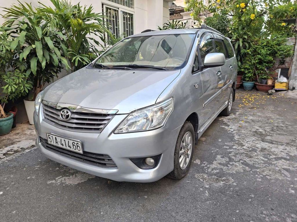Toyota Innova 2013 - ảnh 1