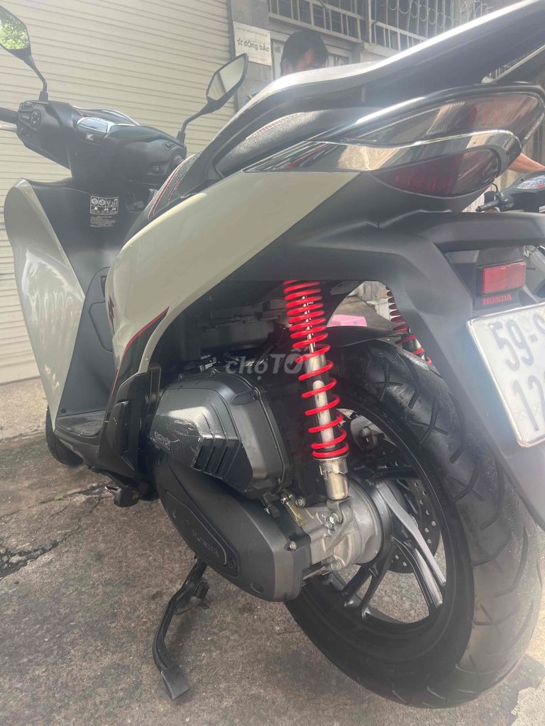 Honda SH 2024 - ảnh 2