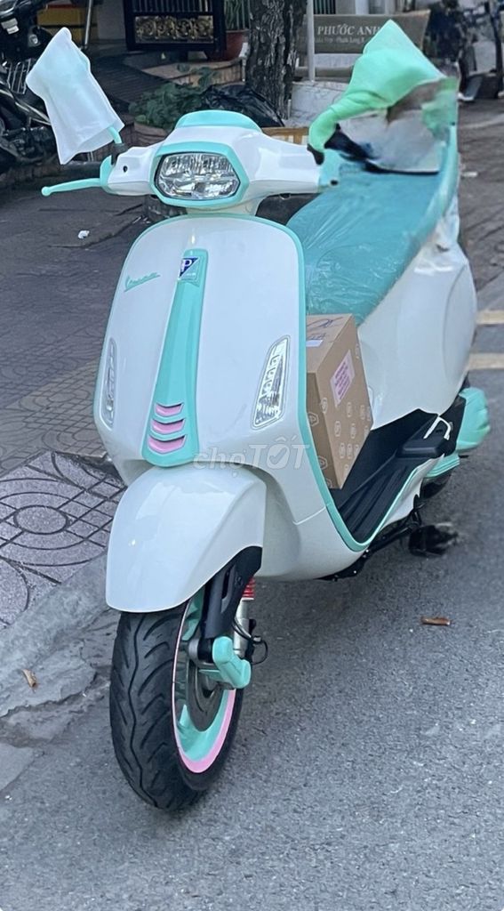 Piaggio Vespa 2024 - ảnh 1