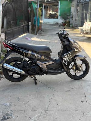 Yamaha n 2012 - ảnh 1