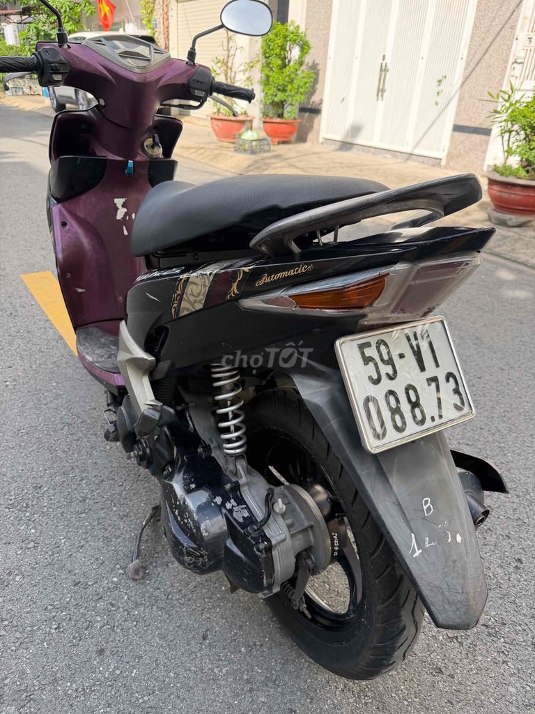 Yamaha Luvias 2011 - ảnh 3