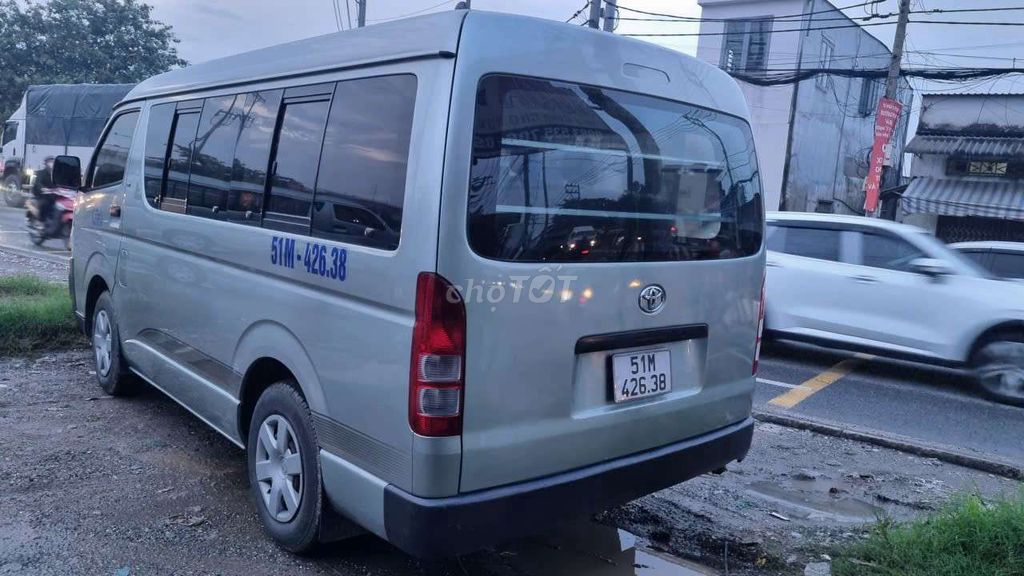 Toyota Hiace 2006 - ảnh 3