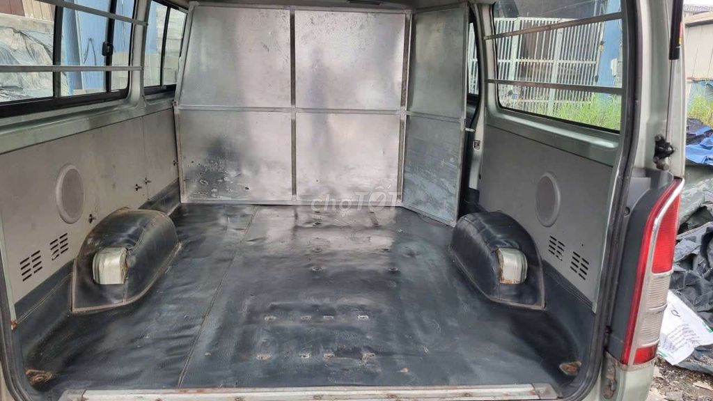 Toyota Hiace 2006 - ảnh 4