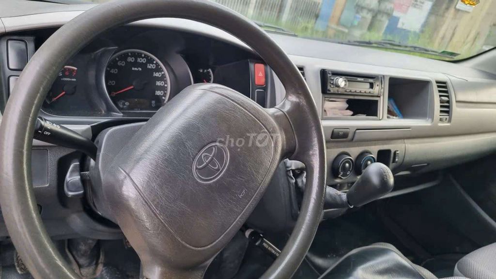Toyota Hiace 2006 - ảnh 5