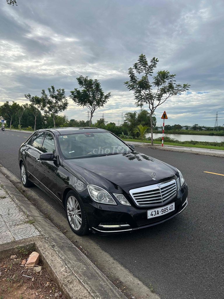 Mercedes-Benz 2010 - ảnh 2