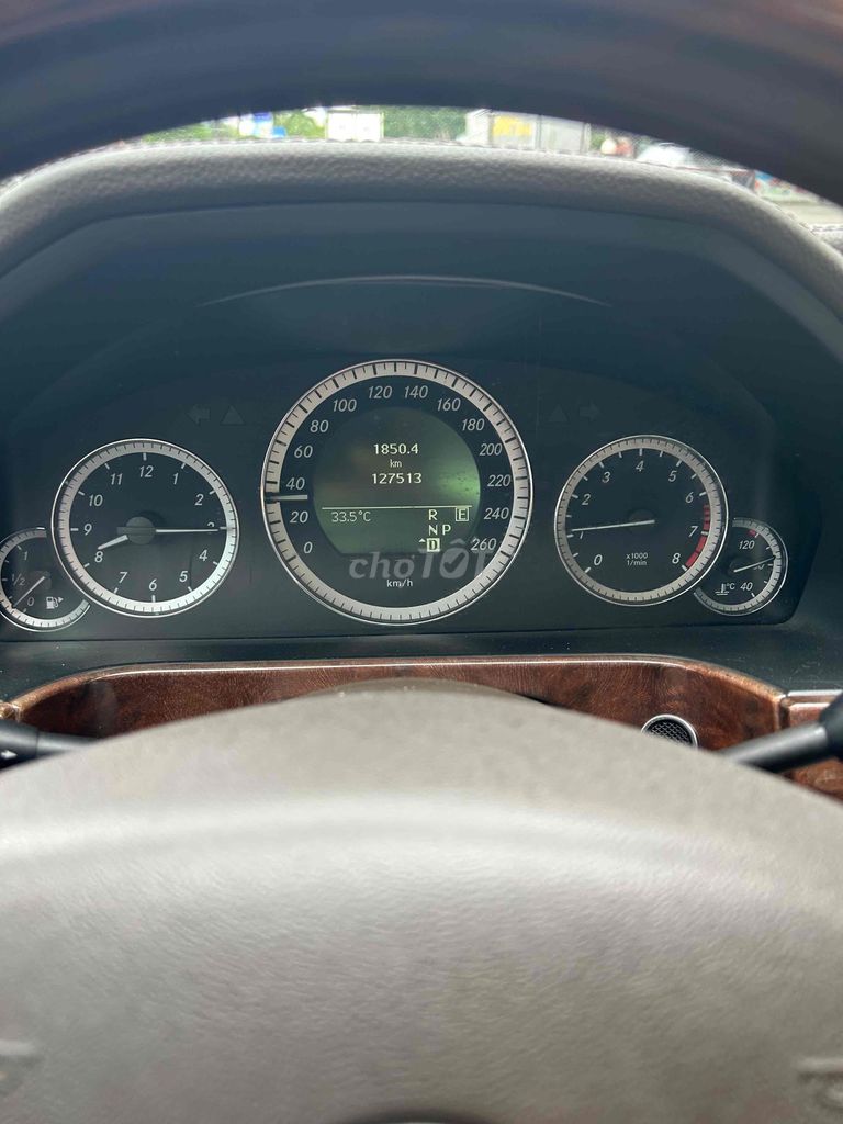 Mercedes-Benz 2010 - ảnh 4