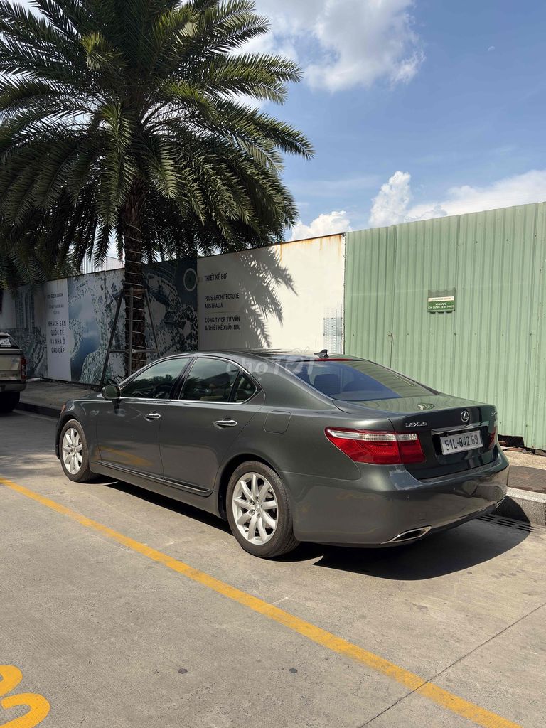 Lexus LS 2006 - ảnh 2