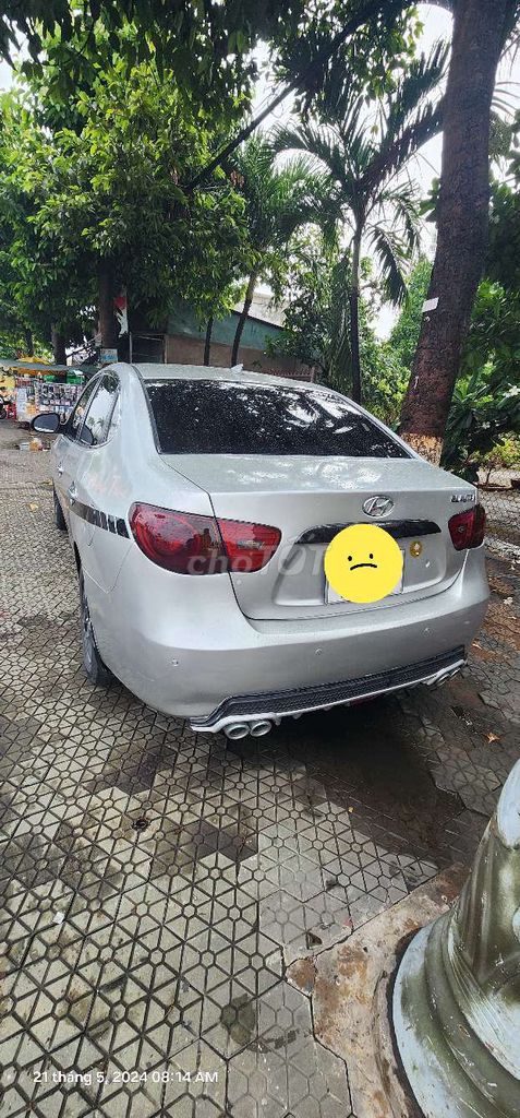 Hyundai Elantra - ảnh 4