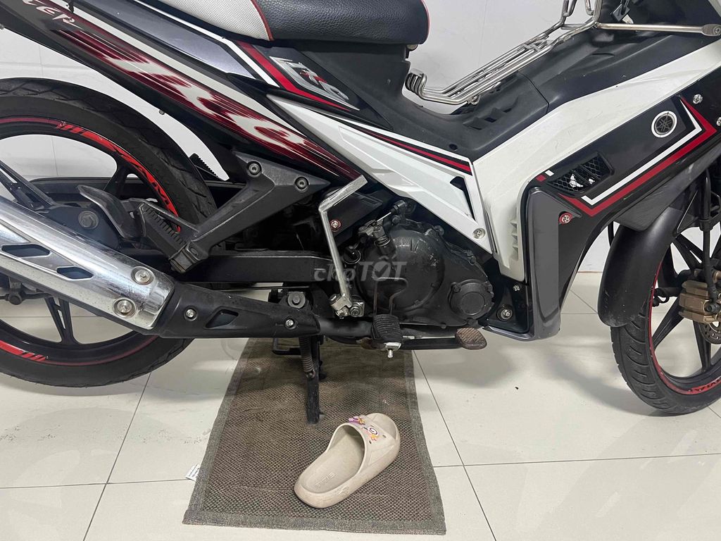 Yamaha 2010 - ảnh 1