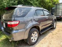 Toyota Fortuner 2.7V 4x4 AT 2011 - ảnh 1