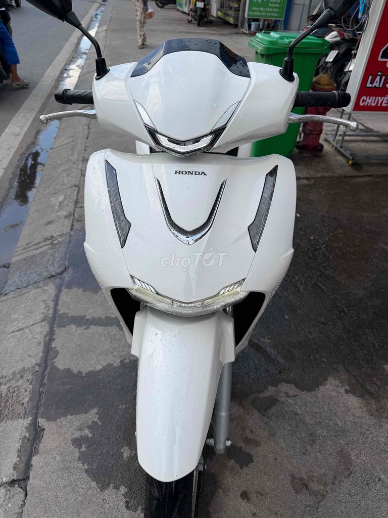 Honda SH 2026 - ảnh 1