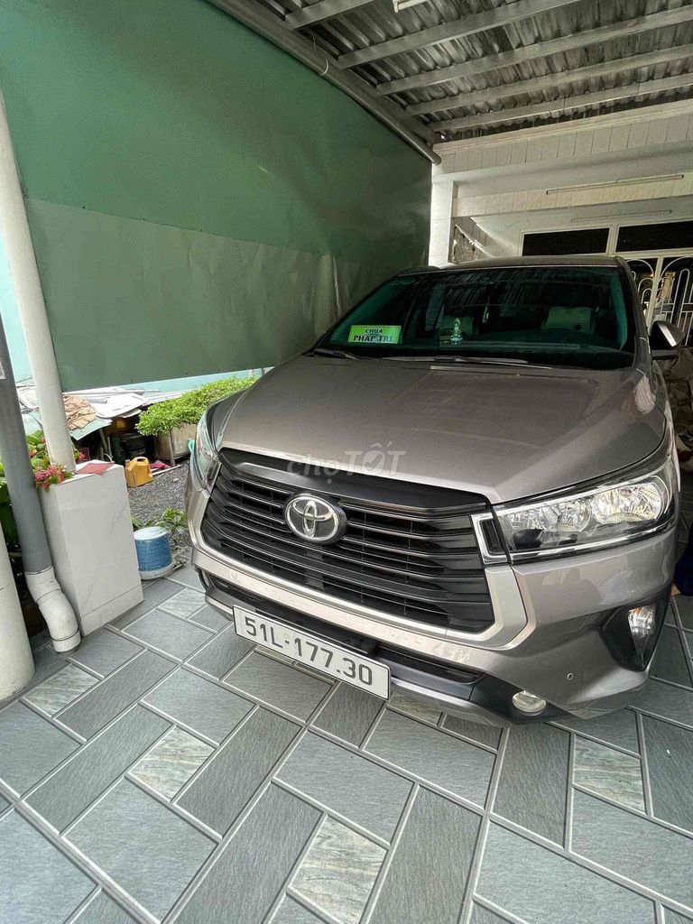 Toyota Innova 2.0E 2022 - ảnh 2