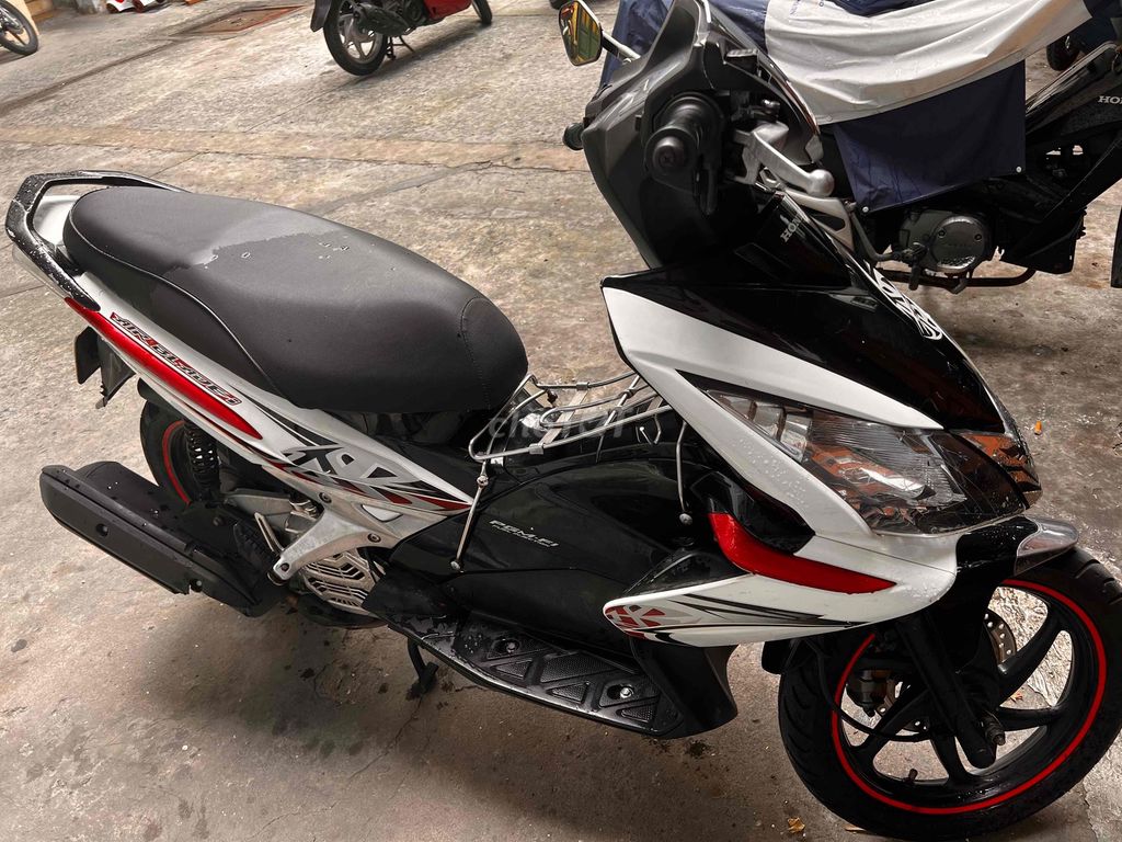 Honda Air Blade 2013 - ảnh 2