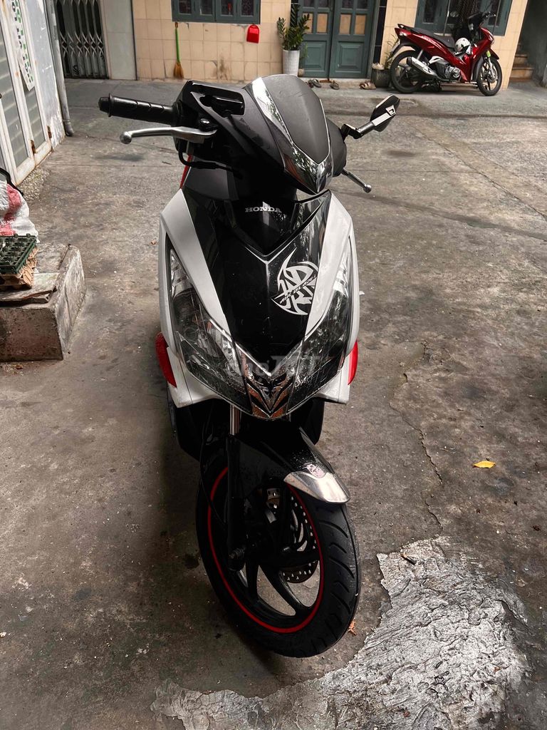 Honda Air Blade 2013 - ảnh 4