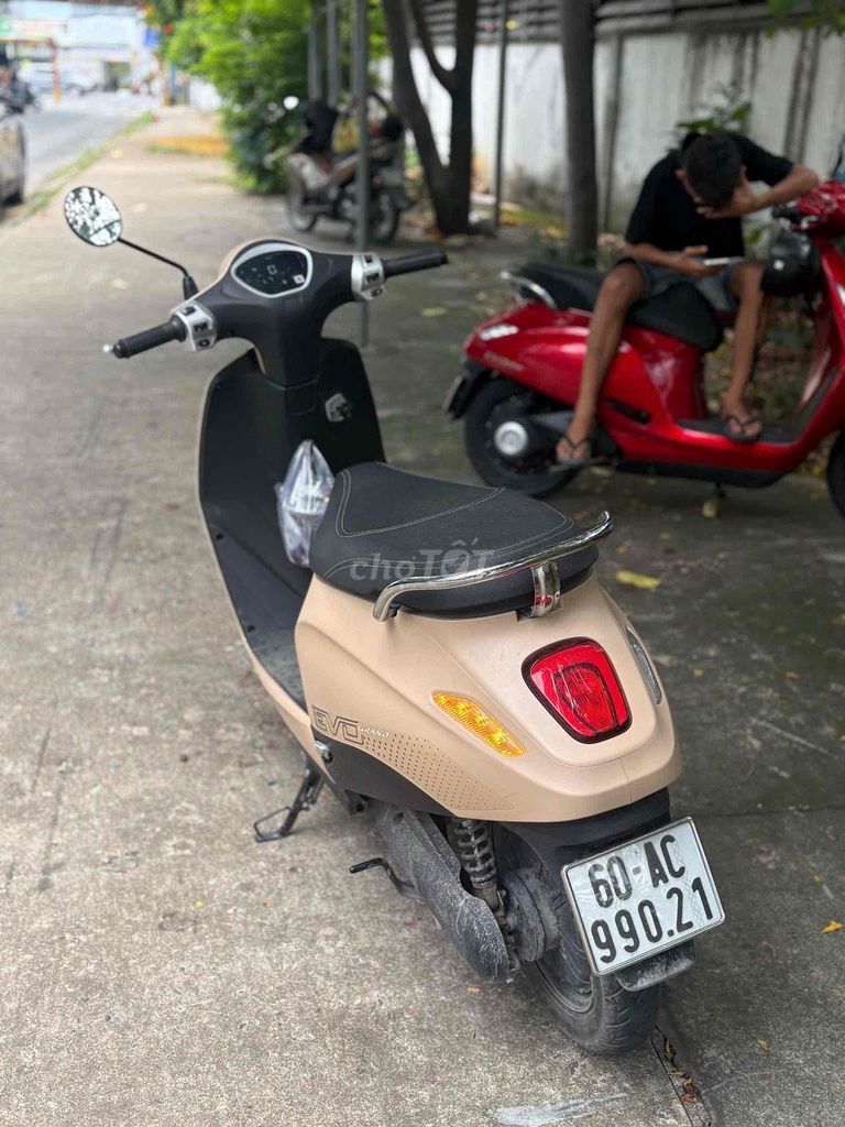 VinFast Evo 2026 - ảnh 1