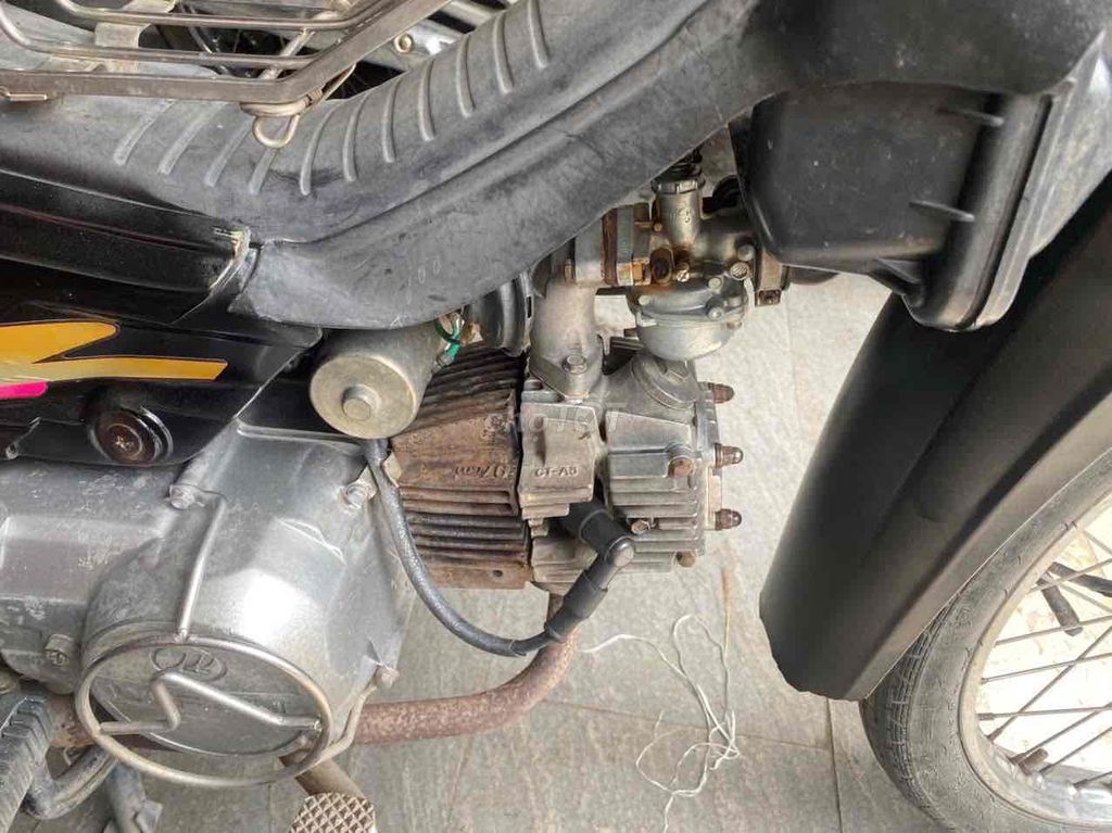 Honda Dream 2002 - ảnh 5