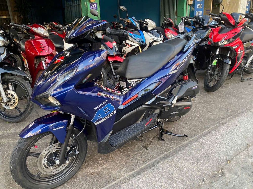 Honda Air Blade 2023 - ảnh 1