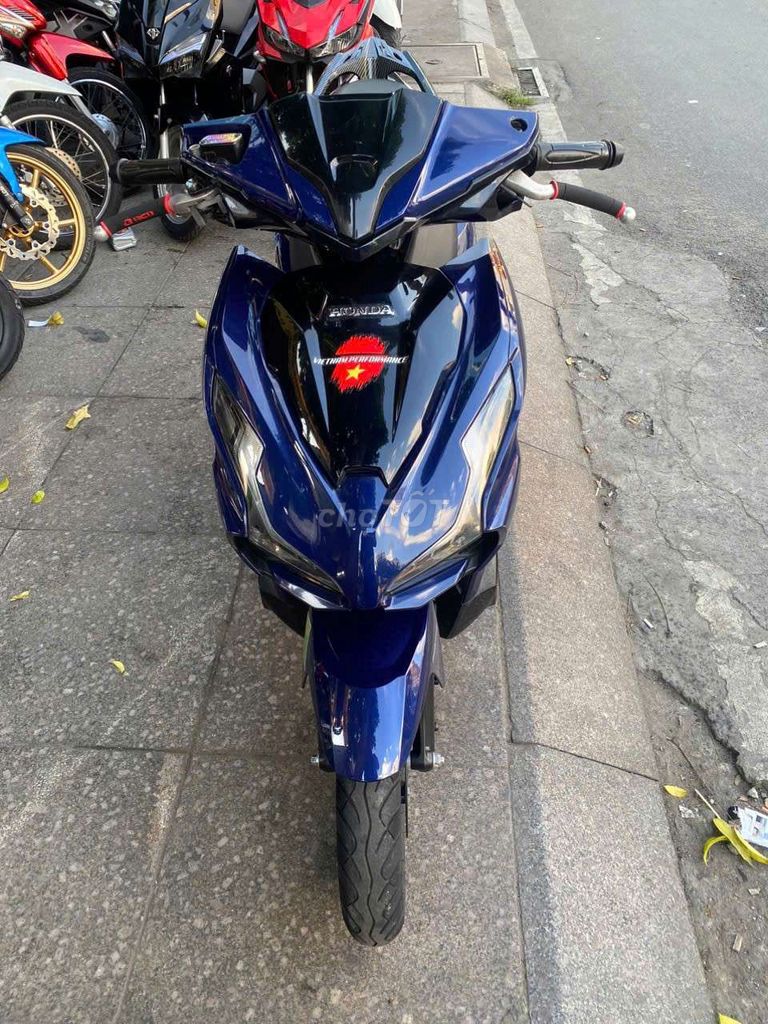 Honda Air Blade 2023 - ảnh 2