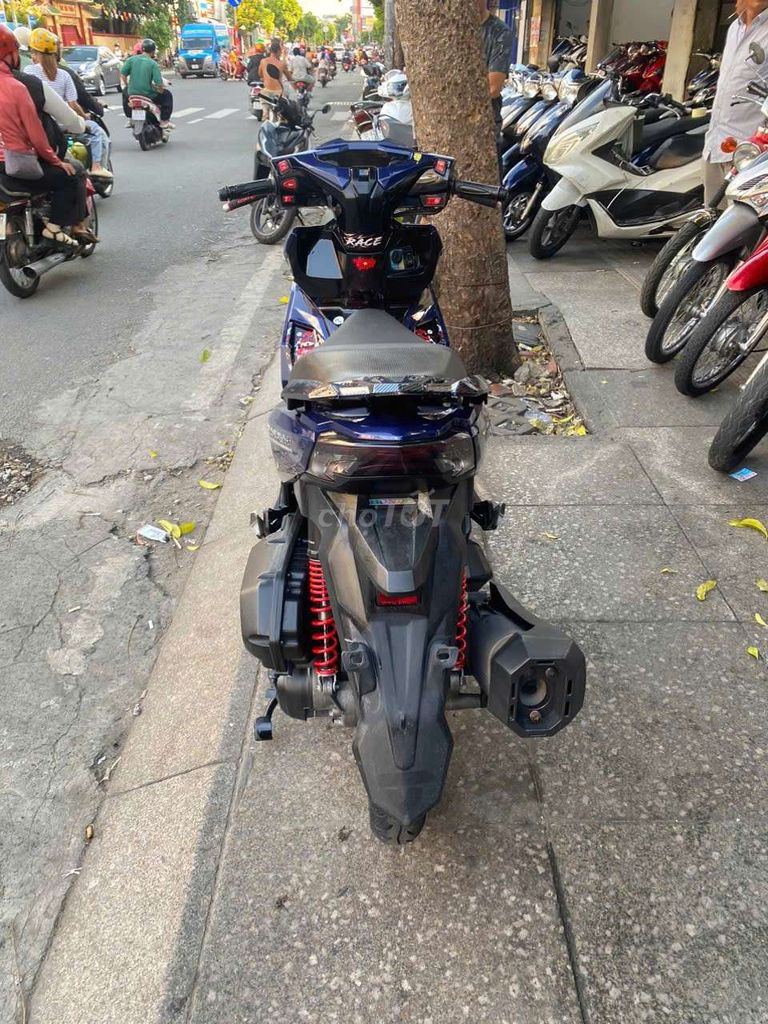 Honda Air Blade 2023 - ảnh 3