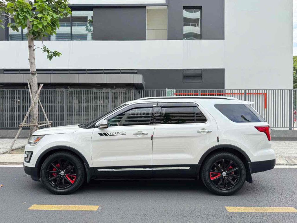 Ford Explorer 2017 - ảnh 4