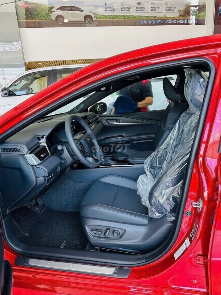 Toyota Camry 2.0Q 2026 - ảnh 2