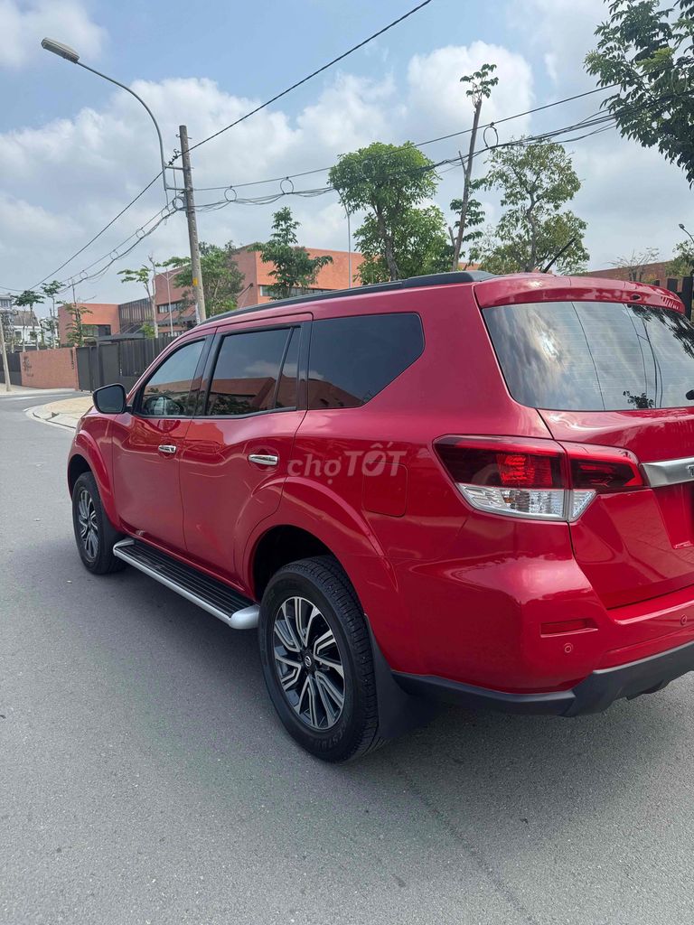 Nissan Terra 2018 - ảnh 3
