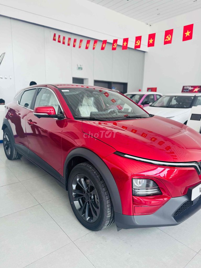 VinFast VF6 Plus 2026 - ảnh 1