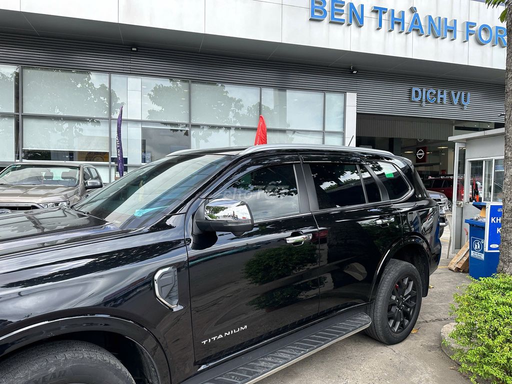 Ford Everest 2025 - ảnh 3
