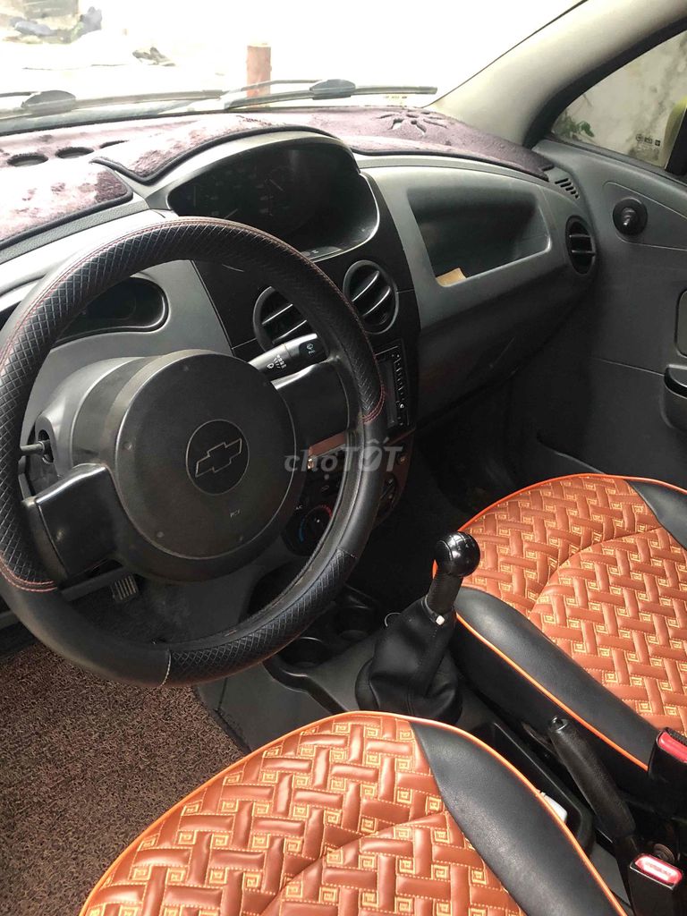 Chevrolet Spark 2010 - ảnh 4