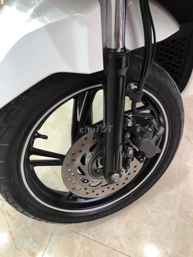 Honda SH 2018 - ảnh 4