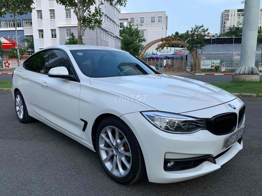 BMW 2015 - ảnh 1