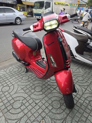 Piaggio Vespa 2021 - ảnh 1