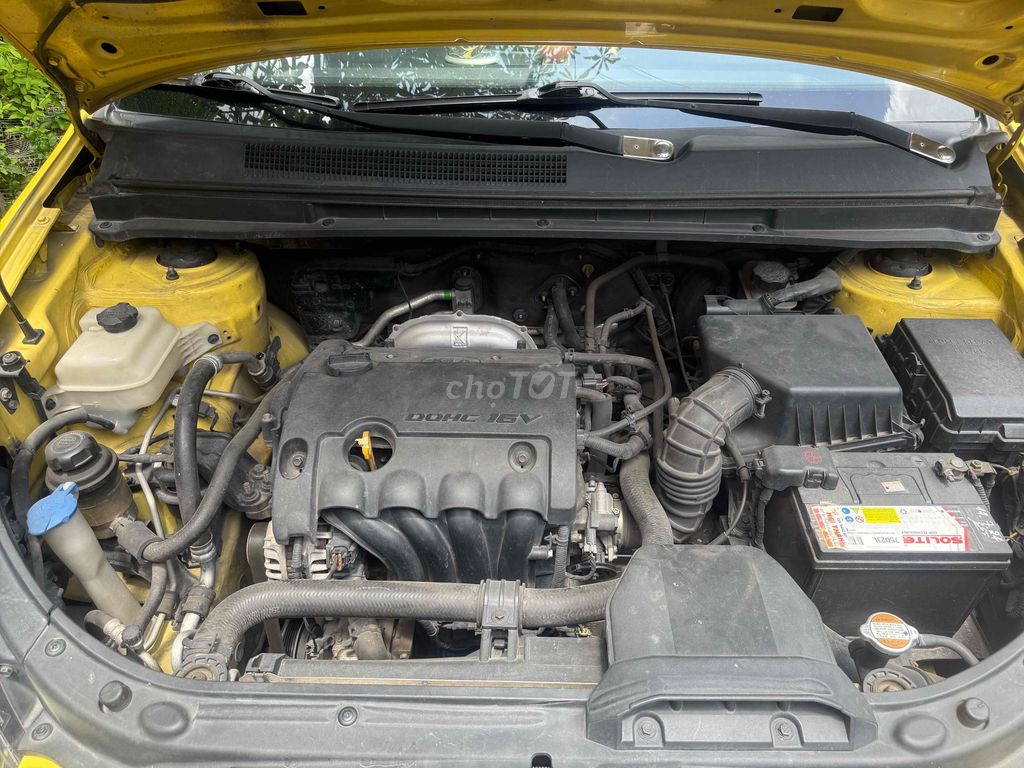 Kia Carens - ảnh 5