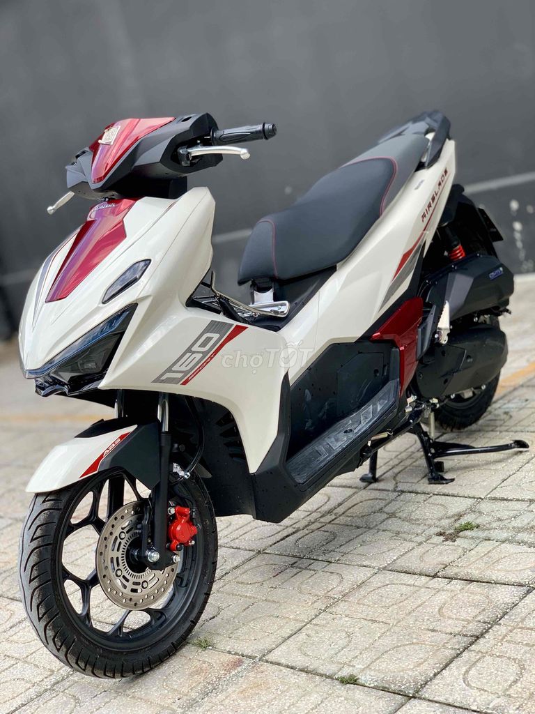 Honda Air Blade 2026 - ảnh 1