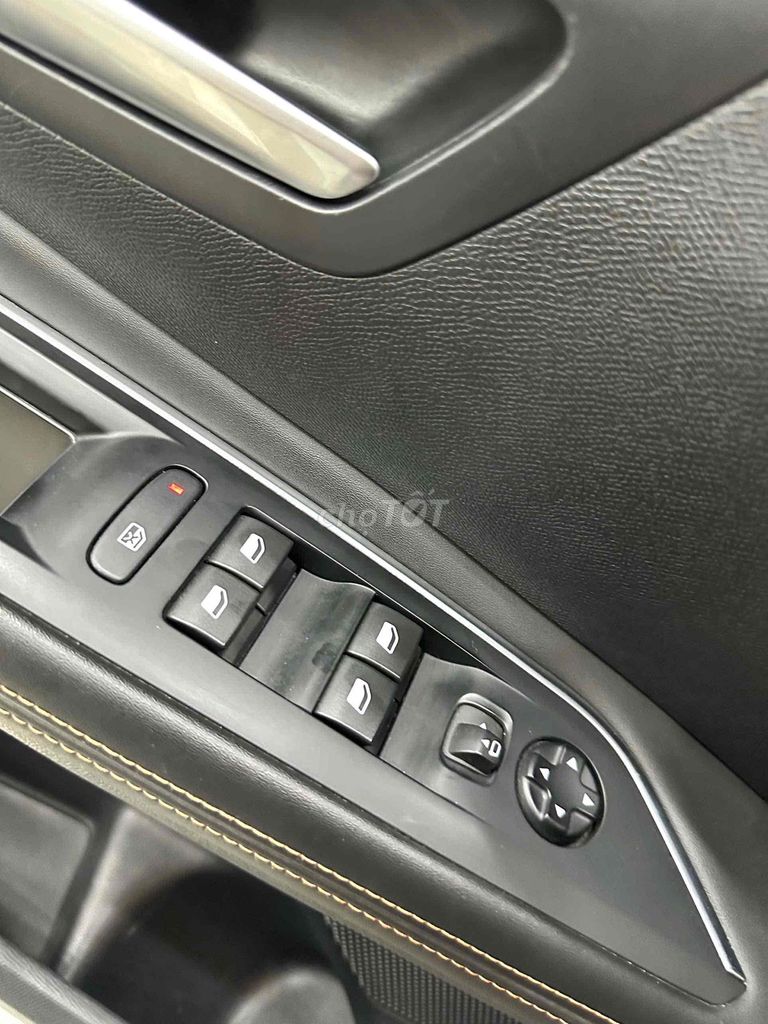 Peugeot 5008 2020 - ảnh 5